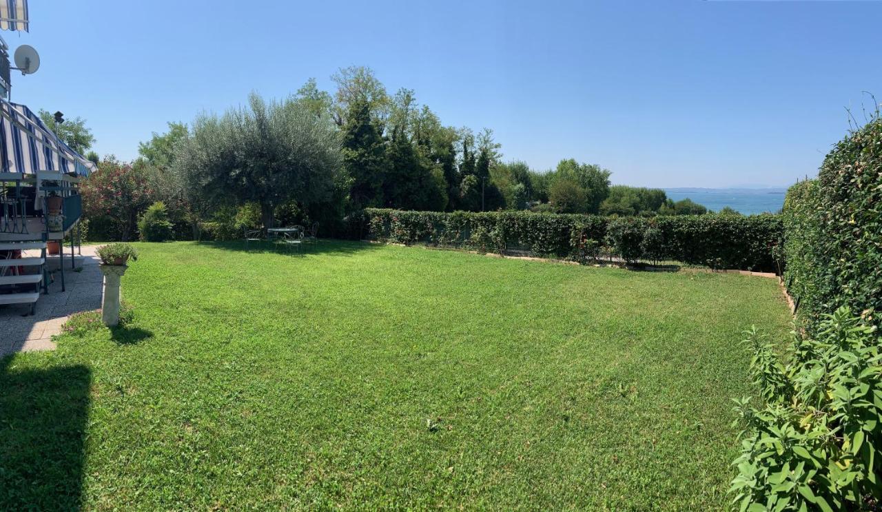 Valeriana Vacanze Pacengo Di Lazise Esterno foto